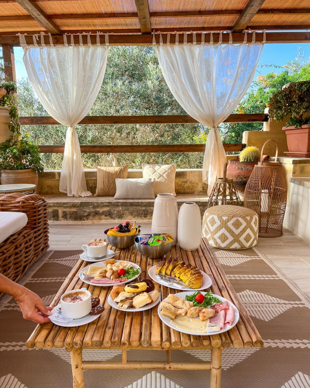 Birbuba Ta' Gilarda Boutique Living Bed & Breakfast エクステリア 写真